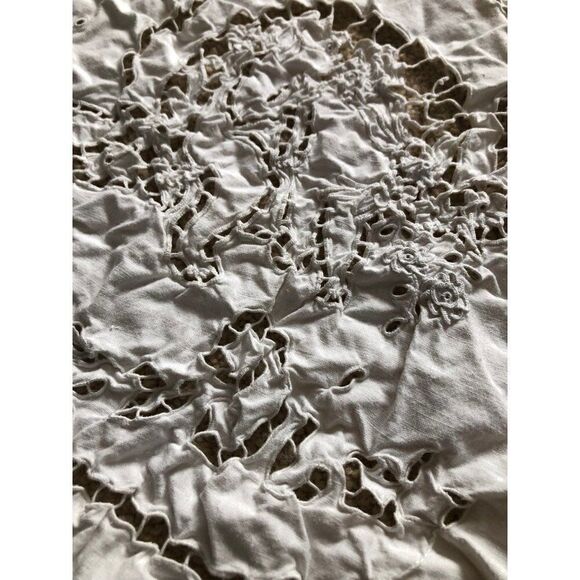 Vintage Hand Embroidered Pillowcase White Cut Work 25” x 23” - Picture 5 of 7